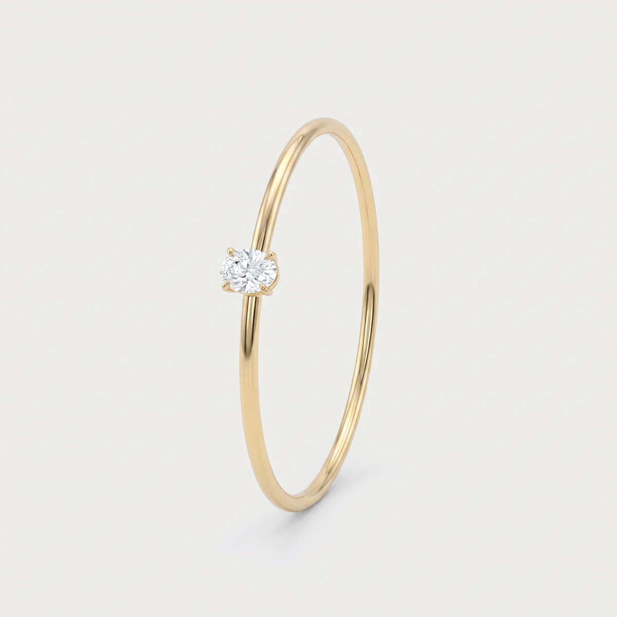 Soleil bangle in yellow gold